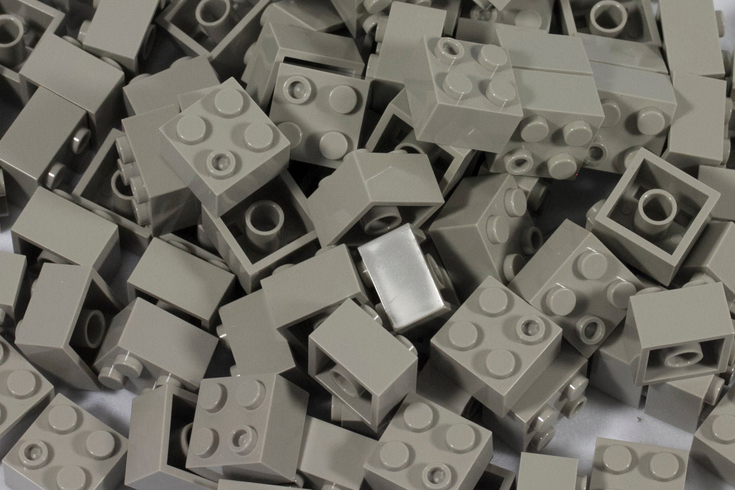 2x2 Stud Brick 100 Pack (Light Gray)