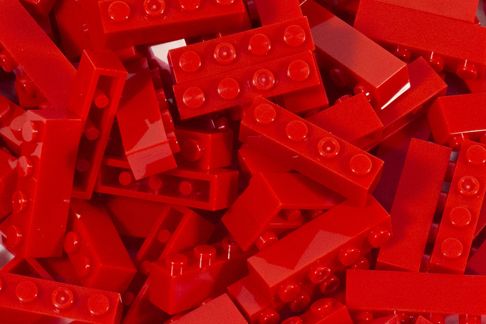 1x4 Stud Brick 100 Pack (Red)