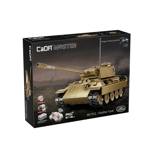 CaDA WWII German Panther Tank Remote Controlled Brick Building Set 907 Pieces